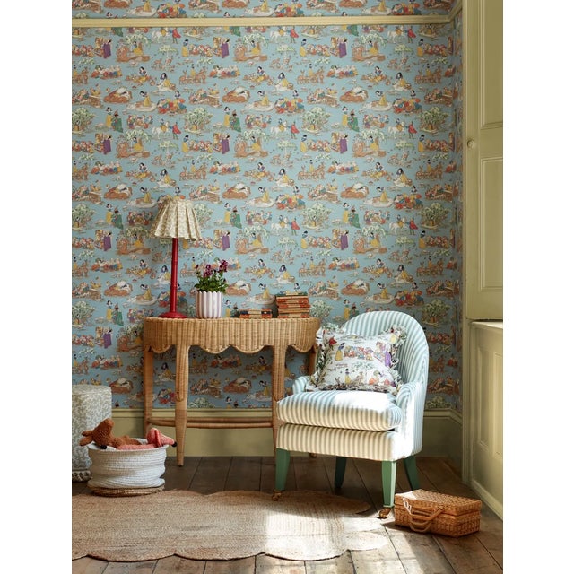 Launched in celebration of Snow White Disney`s first full-length feature film this enchanting 1938 design combines a range...