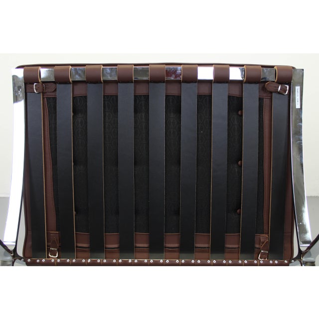 Barcelona Chair in Brown Leather by Ludwig Mies Van Der Rohe for Knoll International For Sale - Image 9 of 14