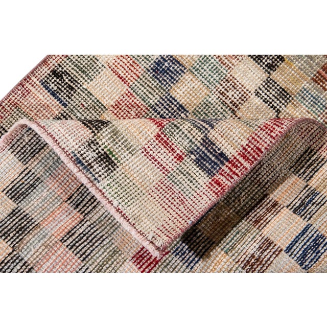 Art Deco Vintage Art Deco Handmade Beige Geometric Wool Rug For Sale - Image 3 of 10