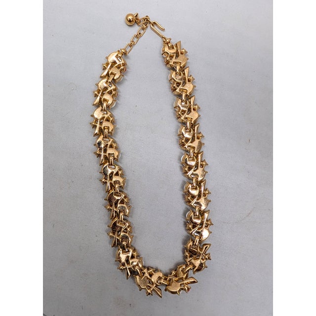 Vintage 1959 Signed Crown Trifari Faux-Pearl & Faux-Coral Collar Necklace For Sale - Image 9 of 10