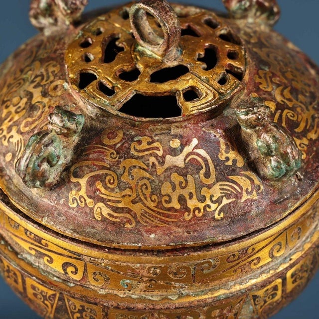 Metal Vintage Chinese Bronze Stemmed Censer, Intricate Gold Inlaid Pattern, Archaic Style Incense Burner For Sale - Image 7 of 10