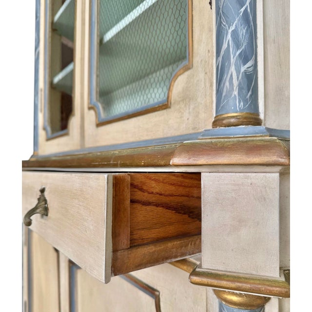 1940s Venetian Style Parcel Gilt Painted Breakfront For Sale - Image 11 of 11