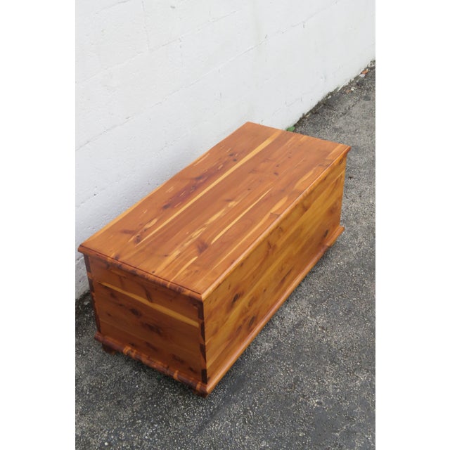 Late 20th Century Solid Cedar Hope Chest Blanket Trunk Bench 6175 For Sale - Image 14 of 18