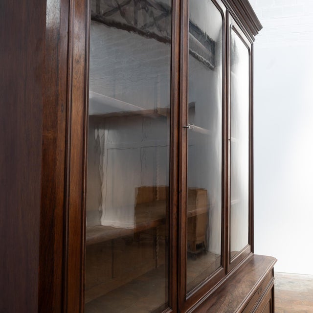 Large 19th Century Walnut Glass-Fronted Bookcase For Sale - Image 6 of 15