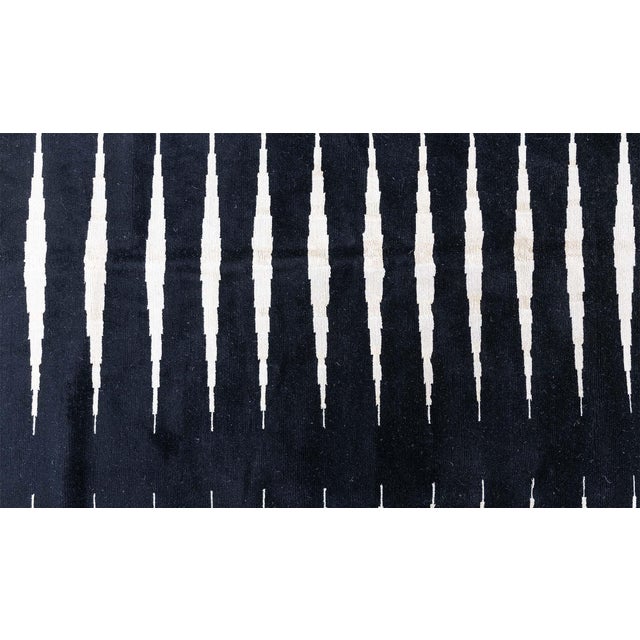 Early 21st Century Modern ‘Skyline’ Rug – Hand-Knotted Wool and Silk by Doris Leslie Blau For Sale - Image 5 of 8