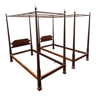 Virginia Craftmen Federal Mahogany Pencil Post Canopy Twin Size Bedsteads, Pair For Sale