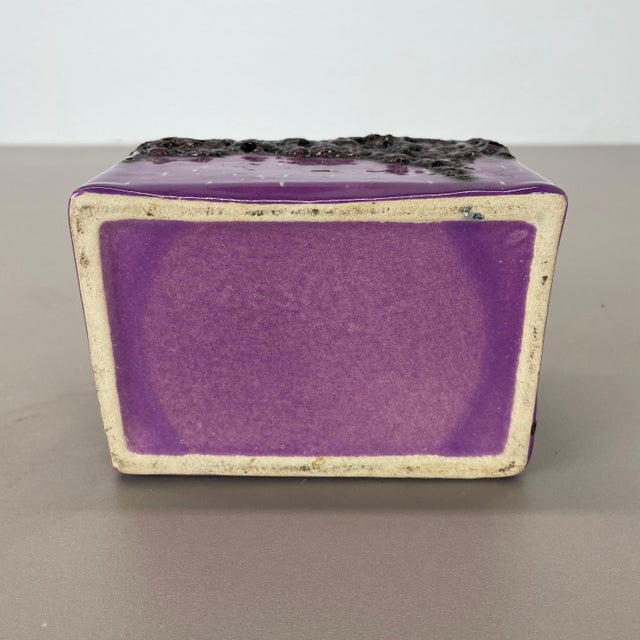 Vintage Pottery Fat Lava Vase from Es Keramik, Germany, 1970s For Sale - Image 13 of 16