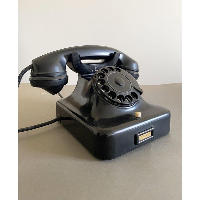 Mid-Century Italian Black Bakelite Table Phone with Handset, 1950 For Sale - Image 13 of 17