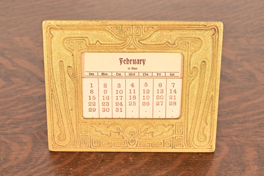 Tiffanyティファニー　カレンダー Tiffany Studios New York Chinese Pattern Bronze Doré Desk Calendar