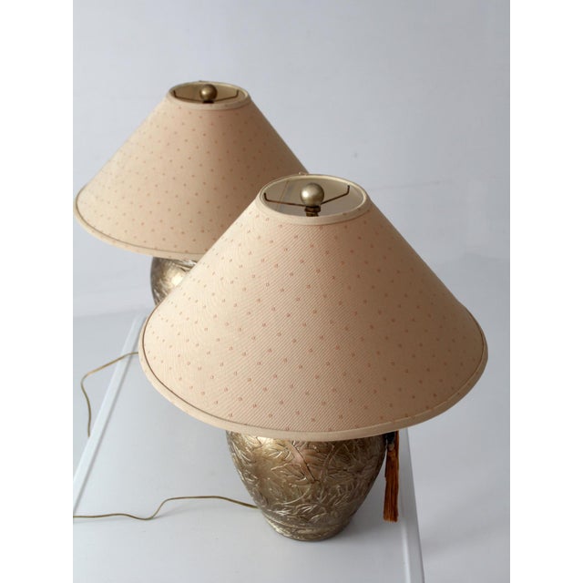 Pair of Vintage Chinoiserie Style Gilt Ceramic Table Lamps For Sale - Image 13 of 18