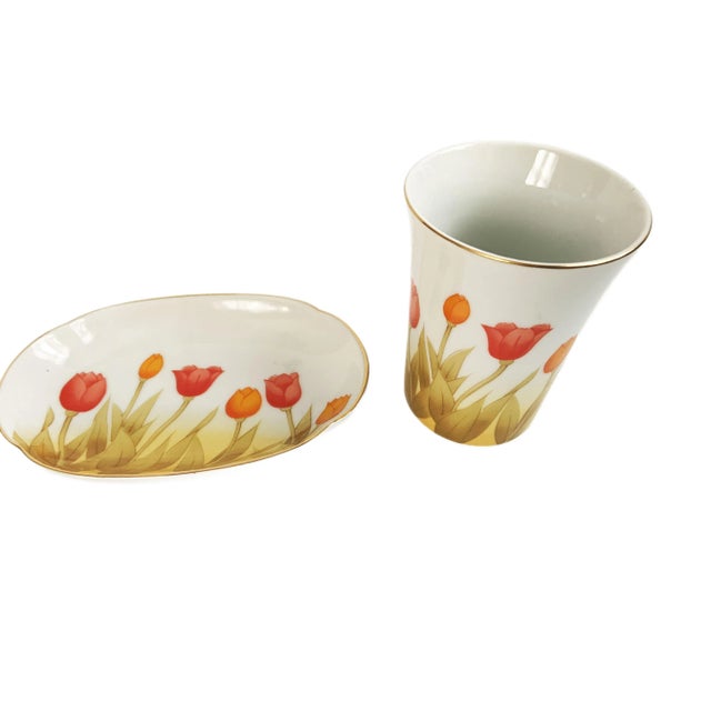 Japanese Vintage Otagiri Japan Soap Dish and Bathroom Cup Tulips - Set of 2 For Sale - Image 3 of 6