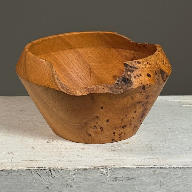 Vintage Studio Art Hand Turned Burl Wood Live Edge Bowl For Sale - Image 4 of 10