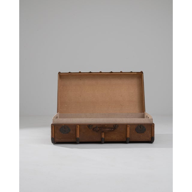 1900s French Wooden Trunk For Sale - Image 4 of 10
