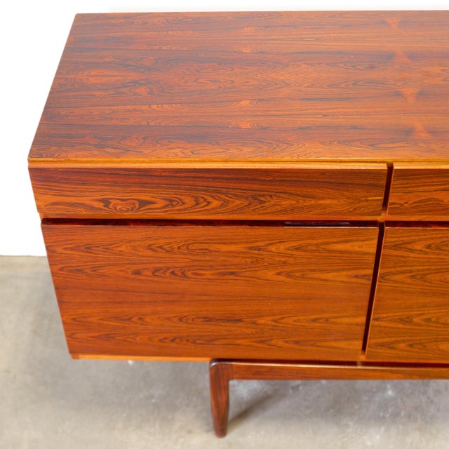 Faarup Møbelfabrik Model Fa66 Rosewood Sideboard Designed by Ib Kofod-Larsen For Sale - Image 9 of 16