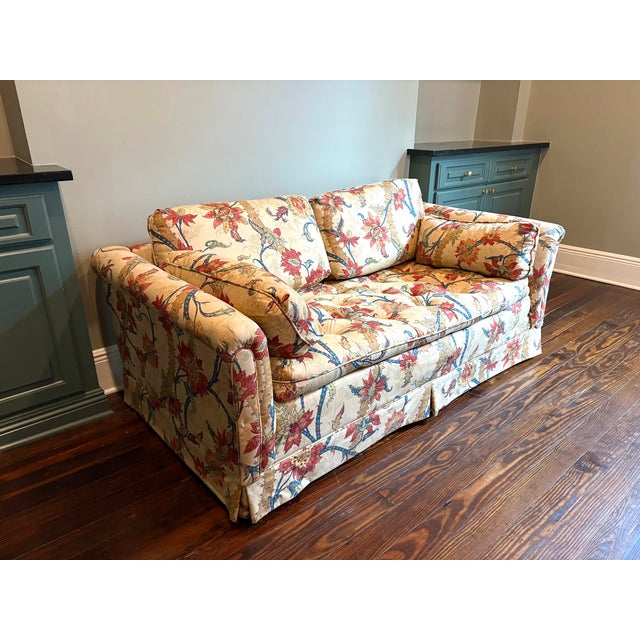 Mid-Century Modern 1970s Floral Tufted-Seat Loveseat For Sale - Image 3 of 5