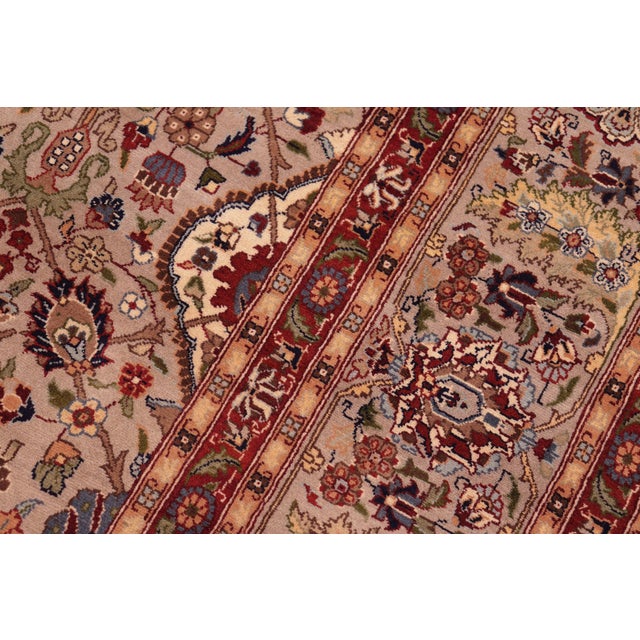 Shabby Chic Floral 1990's Pak-Persian Gray/Red Wool Rug - 8'1'' X 10'4'' For Sale In New York - Image 6 of 9