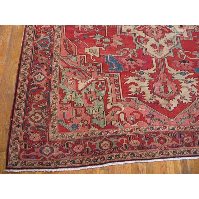 Charming Red Background Color Geometric Design Antique Persian Heriz Serapi Rug For Sale In New York - Image 6 of 6