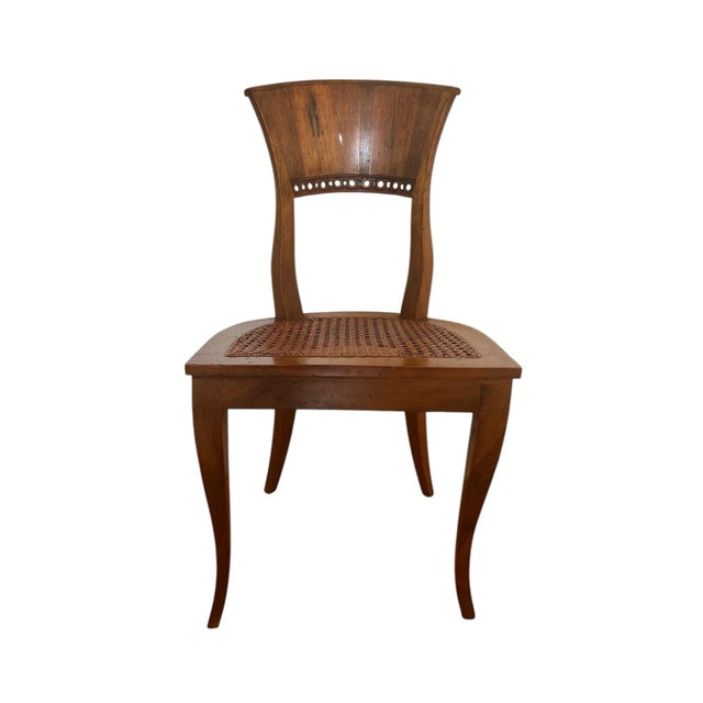 Gorgeous statement chair. This chair is so versatile it would work in any style interior including modern. It has sexy...