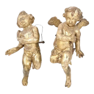 18th Century Italian Baroque Winged Putti Sculptures in Carved Wood