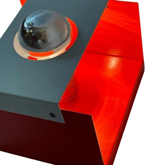 Vintage Space Age Cube-Shaped Wall-Mounted Lamp For Sale - Image 4 of 7