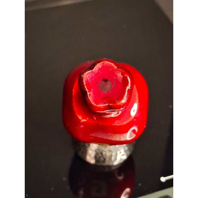 Ruby Red 1990s Modern Enamel Pomegranate Dreidel Sevivon Solid Metal Gilt Hebrew Letters Base Stand For Sale - Image 8 of 14