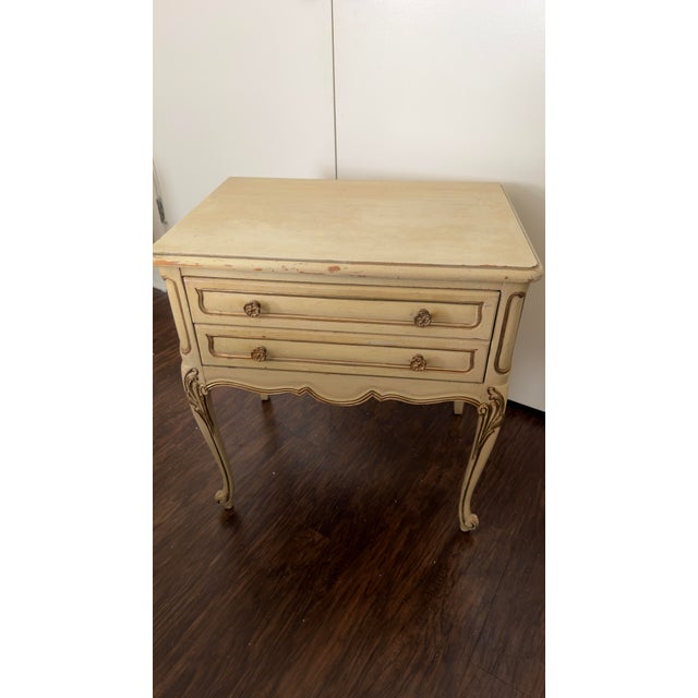 Pair of Vintage White Fine Furniture French Provincial Nightstands (Mebane, Nc) For Sale - Image 12 of 12