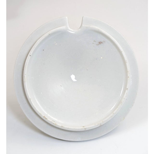 White Worcester Porcelain Sauce Tureen with Cover from Flight Barr & Barr, 1820 For Sale - Image 8 of 10