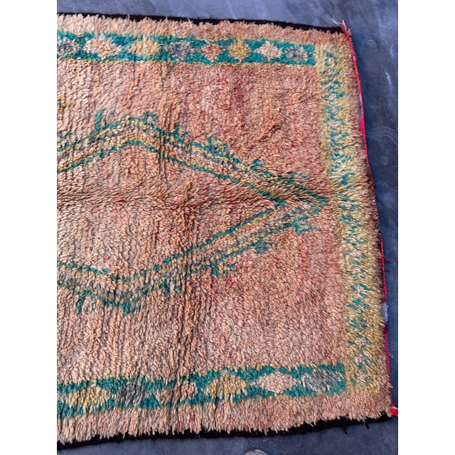 Moroccan Ait Bou Sbaa Vintage Rug 5x8 Ft For Sale - Image 10 of 12