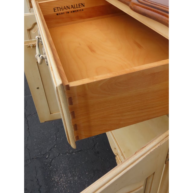 Ethan Allen Two Tone Large Nightstands Bedside End Tables a Pair 6902 For Sale In Miami - Image 6 of 18