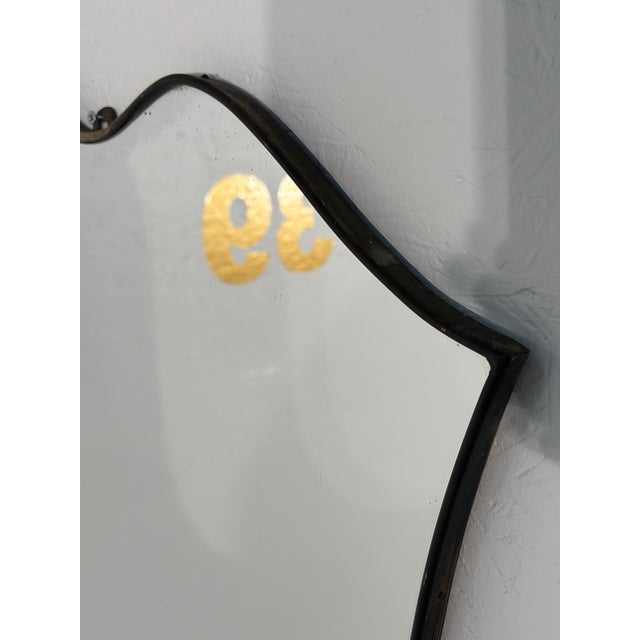 Mid-Century Modern Vintage Italian Curvilinear Brass Wall Mirror 1980s For Sale - Image 3 of 6