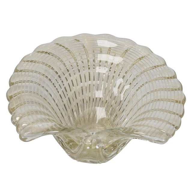 Vintage Italian Handmade Murano Glass Shell Centerpiece or Vase For Sale - Image 5 of 7