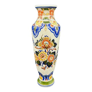 Vintage MCM Delft Hand Painted Colorful Botanical Flower Bud Vase For Sale