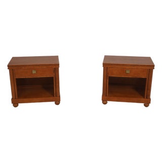 Pair Hickory White 1 Drawer Tiger Maple Inlaid Nightstands For Sale