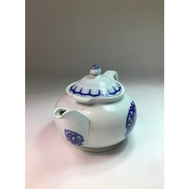 Lilyblå Teapot in Ceramic by Wilhelm Kåge for Gustavsberg, 1917 For Sale - Image 6 of 11