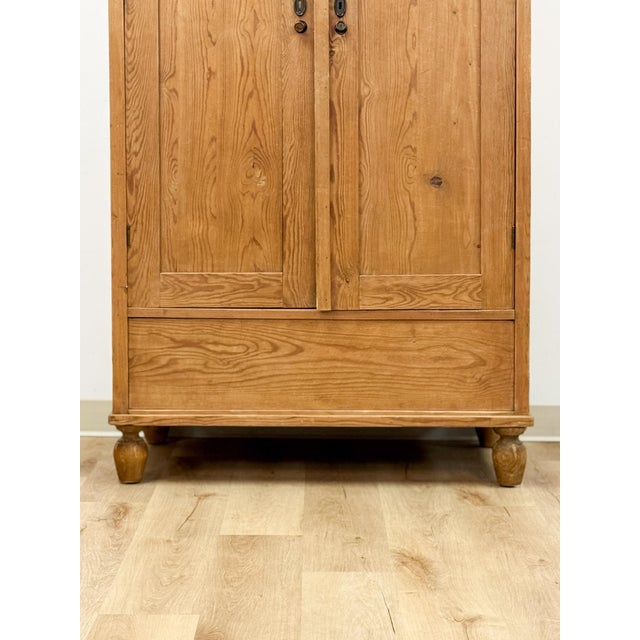 1910s Antique European Pine Wardrobe Two Door Armoire Turned Feet, Natural Wood For Sale - Image 5 of 17