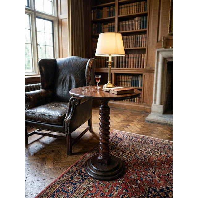 A beautiful round coffee table, crafted entirely from solid ash wood in the 1990s. A piece that combines classic...