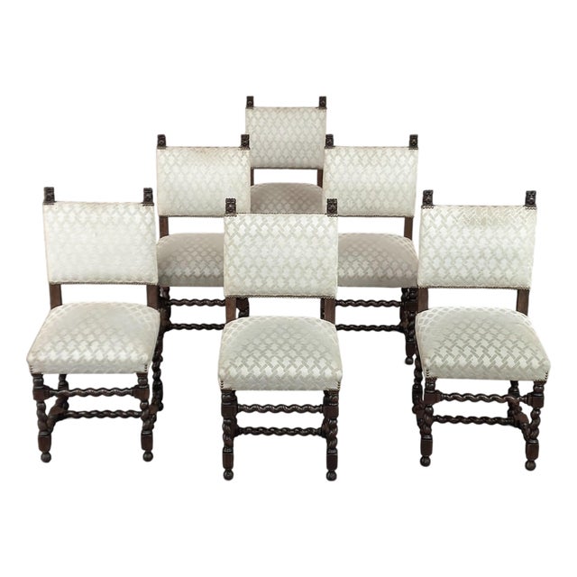 Set of 6 Antique 19th Century Renaissance Revival Oak Dining Chairs For Sale