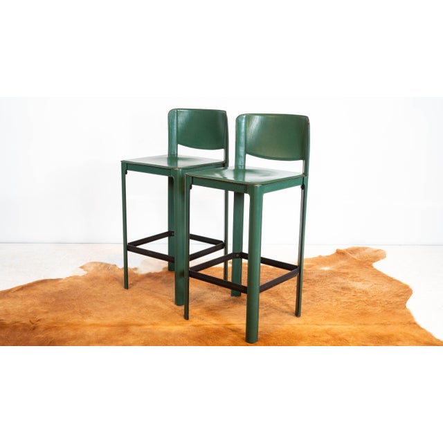1980s 1980s Mid-Century Matteo Grassi Green Saddle Leather Sistina Counter Stools - A Pair For Sale - Image 5 of 16