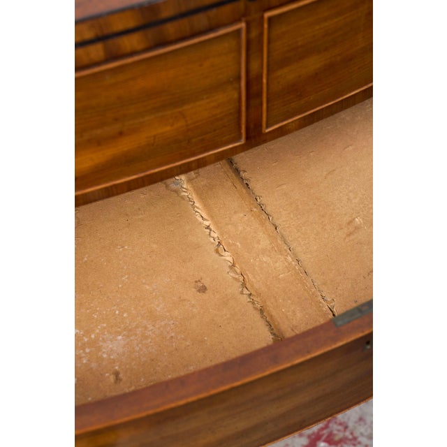 George III Period Mahogany Bowfront Chest With Brass Floral Knobs (C. 1820) For Sale - Image 11 of 15