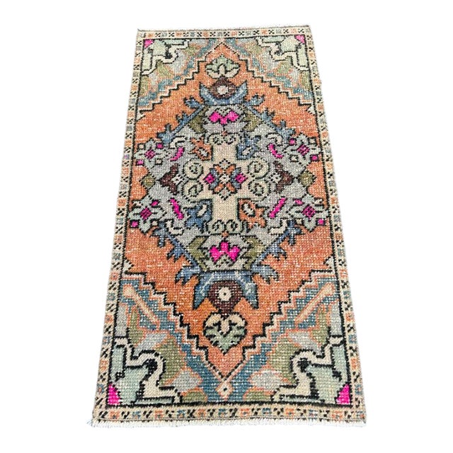 Turkish Yastik Rug 1'6" x 2'11" For Sale
