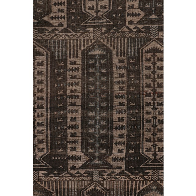 Traditional Vintage Turkish Rug With Geometric Patterning in Earthy Tones - Rug & Kilim For Sale - Image 3 of 10