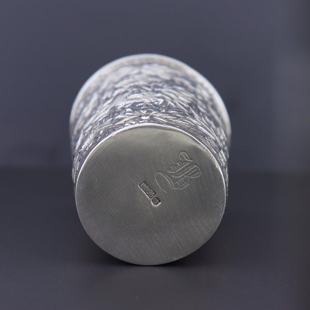 Antique Signed Wang Hing Chinese Export Silver Floral Repousse Cup or Beaker For Sale - Image 12 of 15