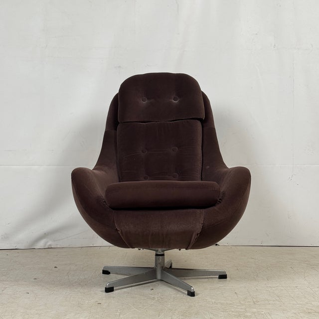Brown Vintage Czechoslovakian Lounge Chairs from Up Závody, 1960s, Set of 2 For Sale - Image 8 of 12