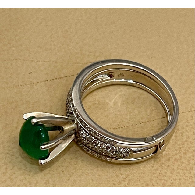 2 Carat Zambian Emerald Cabochon & Diamond Cocktail Ring 14 Kt Gold with Band For Sale - Image 13 of 18
