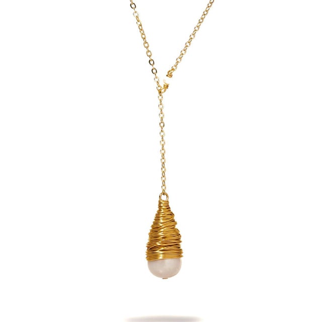 Brass Baroque Pearl Drop & Gold Pendant Chain Necklace For Sale - Image 8 of 10