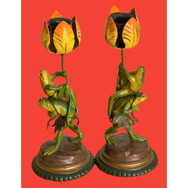 Vintage Whimsical Pair of Bronze and Tole Frogs & Flower Candlesticks. For Sale In Miami - Image 6 of 7
