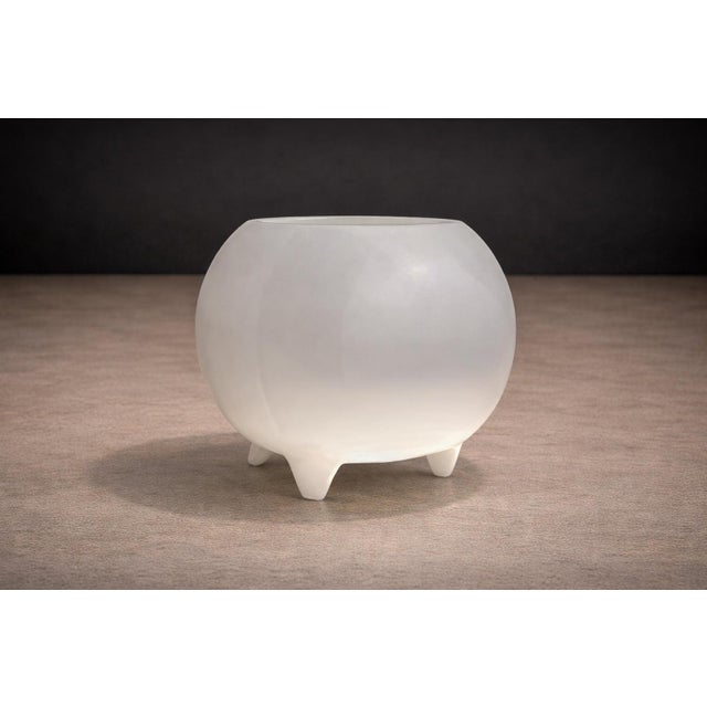 English “Meche” Pot in Clay Painted in White, Ensamble Artesano, Tonala Mexico, 2024 For Sale - Image 3 of 8