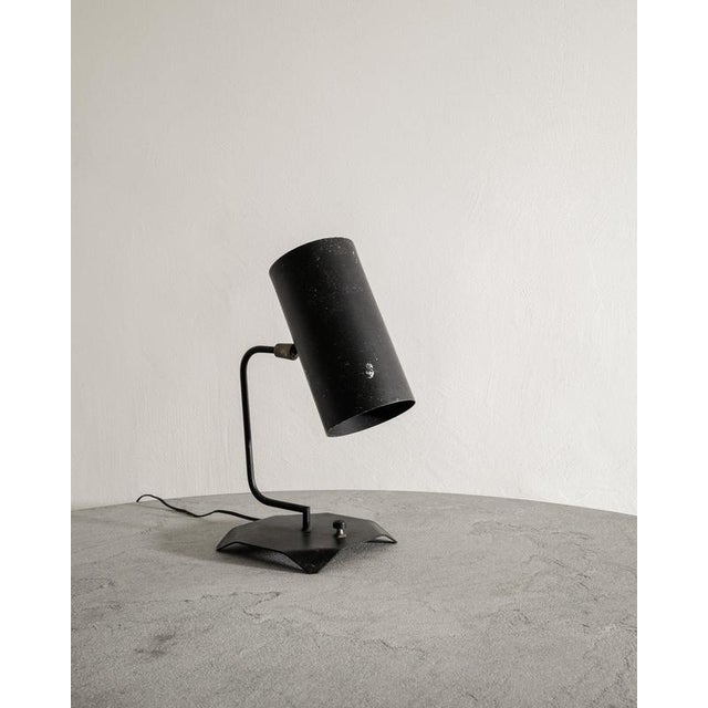 Metal French Mid-Century Desk Table in Black Metal & Brass by Serge Mouille & Isamu Noguchi for Steph Simon, 1950s For Sale - Image 7 of 7