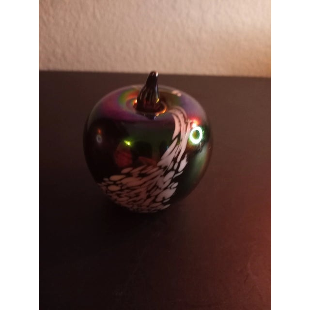 Vintage Silvestri Italy Iridescent Art Glass Apple Shaped Paper Weight For Sale In Dallas - Image 6 of 8