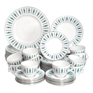 Mid 20th Century Modern Foley English Bone China Dinner Service for Twelve- 60 Pieces For Sale